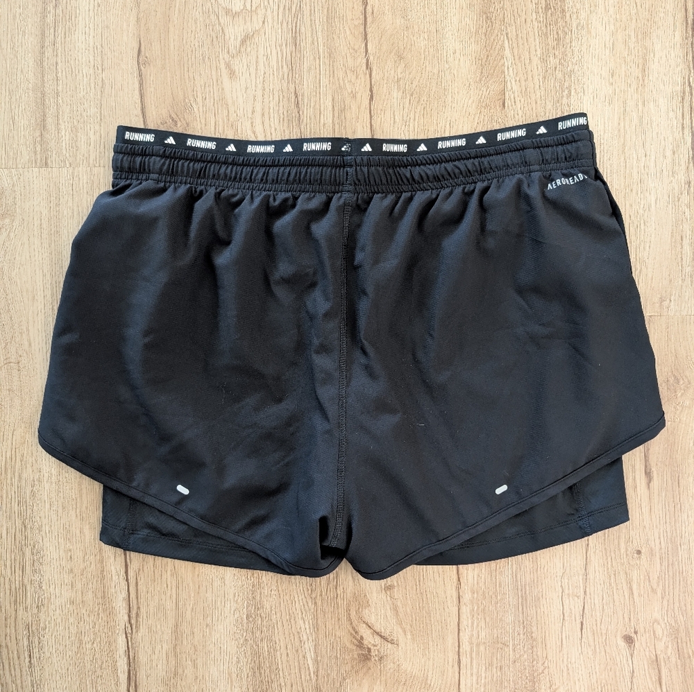 Adidas Shorts SKU864 - Picture 2 of 3